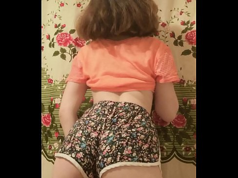 ❤️ Garota jovem e sexy tirando seus shorts da câmera ️❌ Apenas porno em porno pt-br.nastypornpics-com.ru ❤