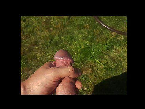❤️ A boazona se fode e se ejacula com um esguicho em um jardim de verão ️❌ Apenas porno em porno pt-br.nastypornpics-com.ru ❤