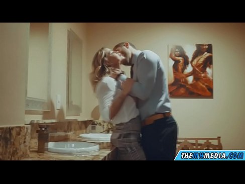 ❤️ Quando uma loira peituda o seduz em um banheiro público ️❌ Apenas porno em porno pt-br.nastypornpics-com.ru ❤